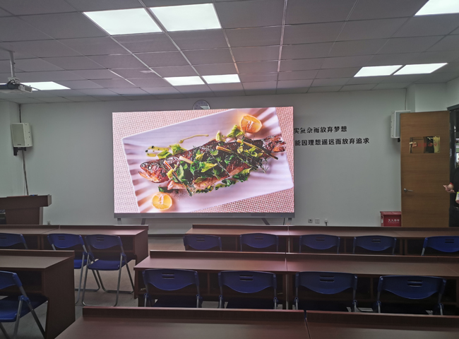 商业显示屏（一体机）